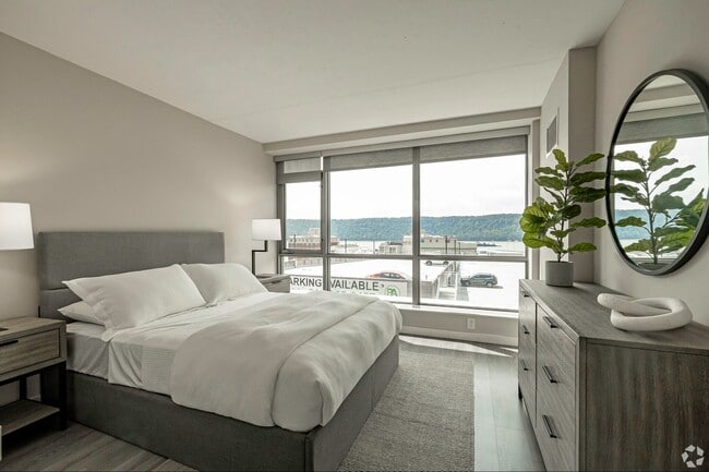 Interior Photo - 66 Main Street