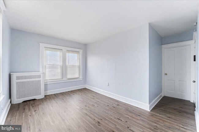 Foto del edificio - 351 S Springfield Rd
