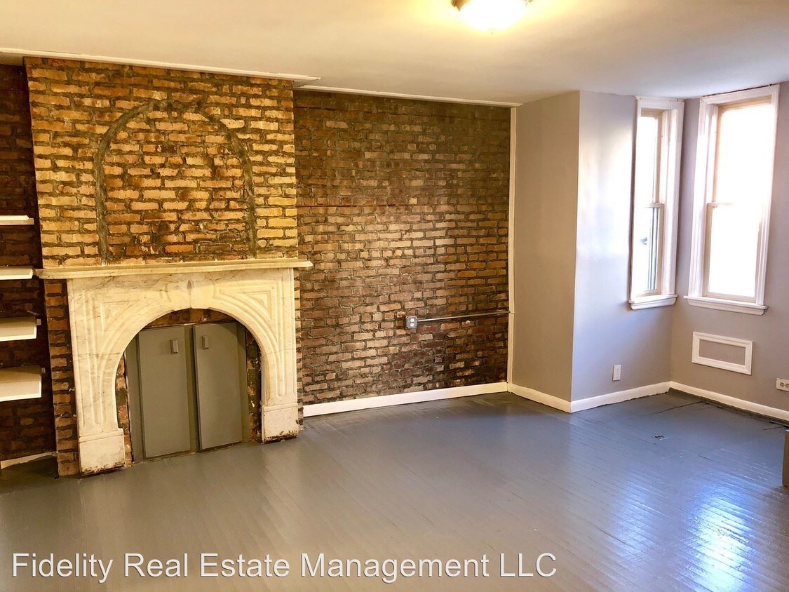 Building Photo - 258 Liberty St