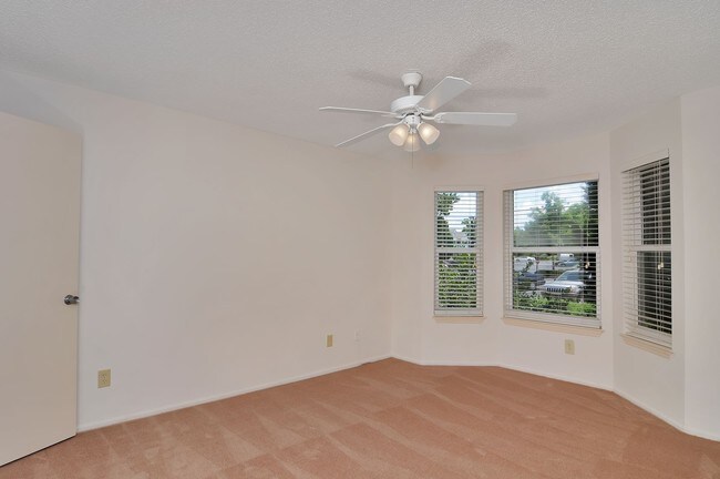 Foto del edificio - Ashley Woods Apartment Homes