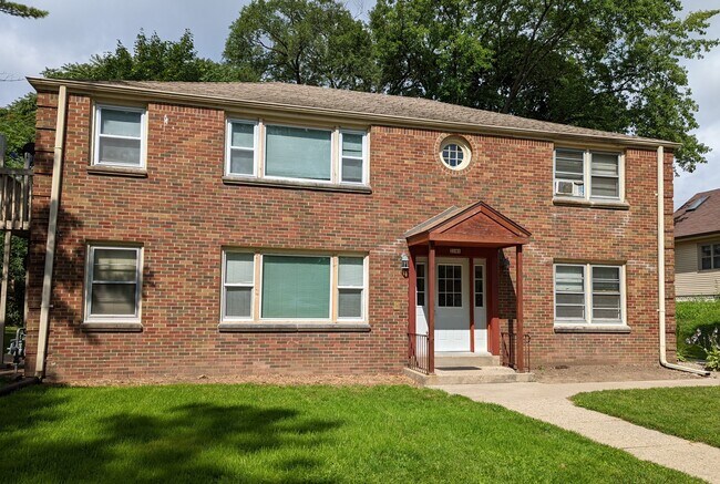 Foto del edificio - 3141 S 48th St