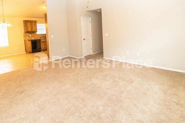 Building Photo - 10708 SW 30th St