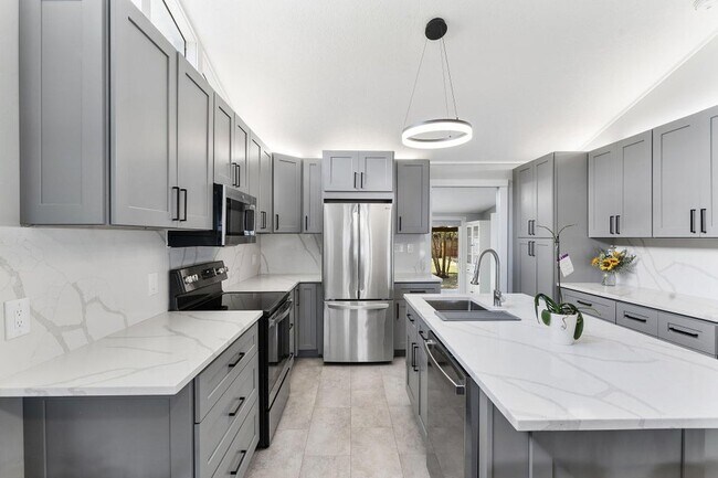 Foto del edificio - 1292 SW 25th Ave