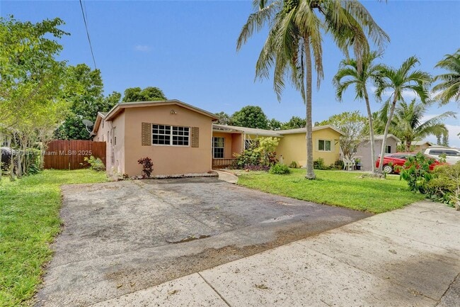 Foto del edificio - 6860 SW 18th Ct