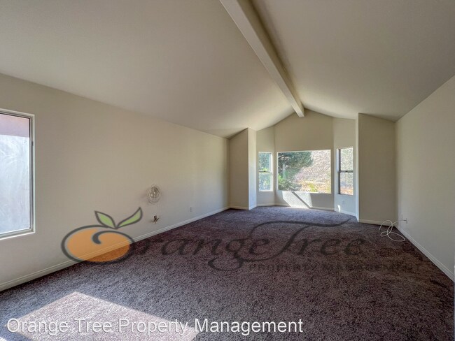 Foto del edificio - 5 br, 3 bath House - 2191 S. Wild Canyon Dr.