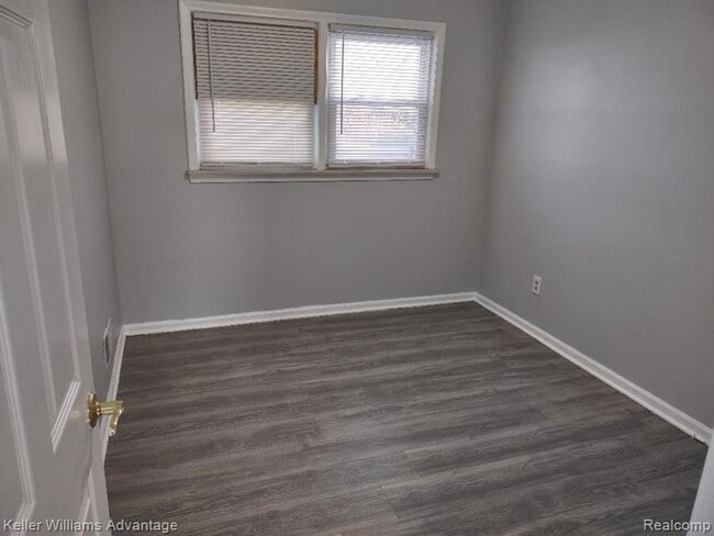 Building Photo - 31266 Hathaway