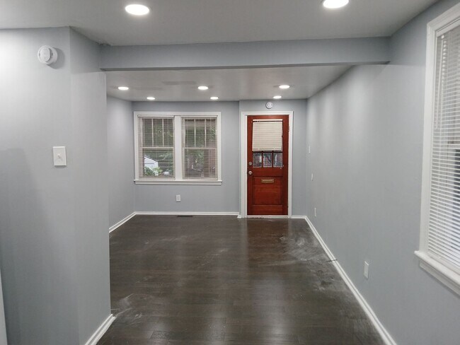 Foto del edificio - 8 Mangam St