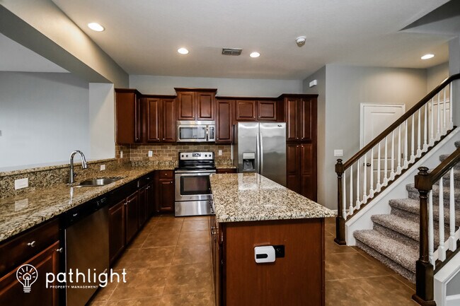 Building Photo - 12236 Trailhead Dr