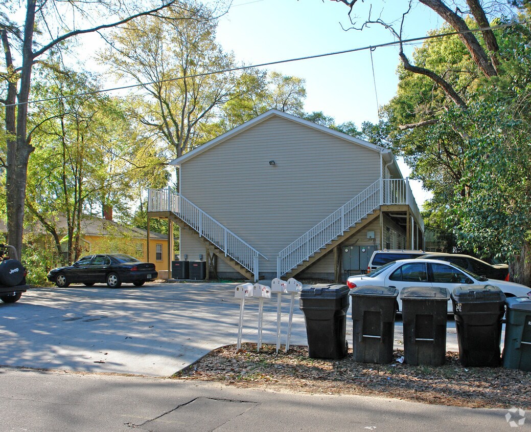 Building Photo - 1329 Nylic St
