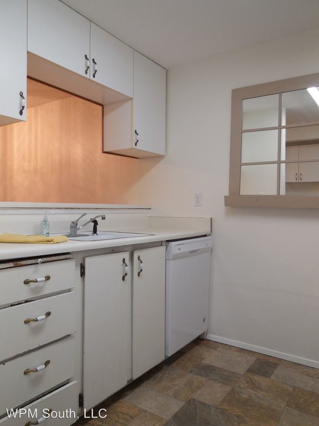 Foto del edificio - 2711 18th St SE