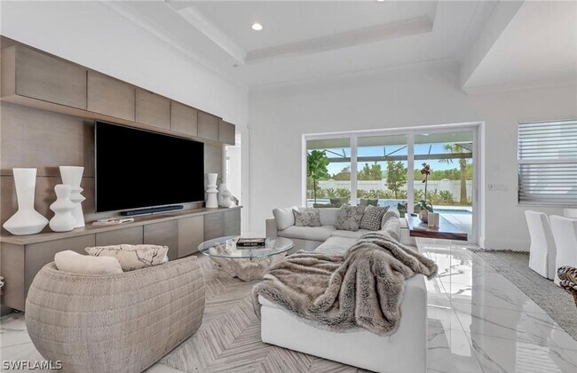 Foto del edificio - 9260 Cayman Dr