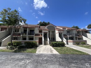 Building Photo - 5589 Courtyard Dr