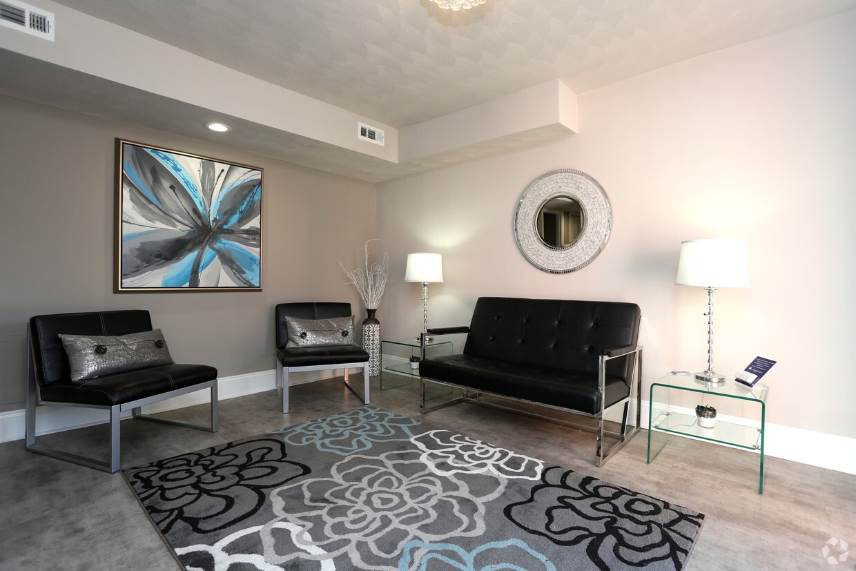 The Sterling Apartment Homes Rentals Chesapeake, VA