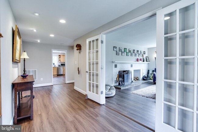 Building Photo - 2110 Galloping Way