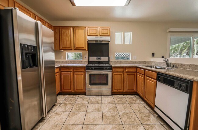 Building Photo - Cute 3 bedroom house in Green Valley!
