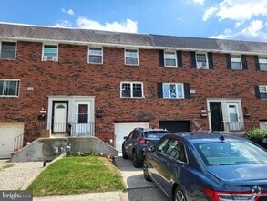 Building Photo - 146 Suburban Terrace