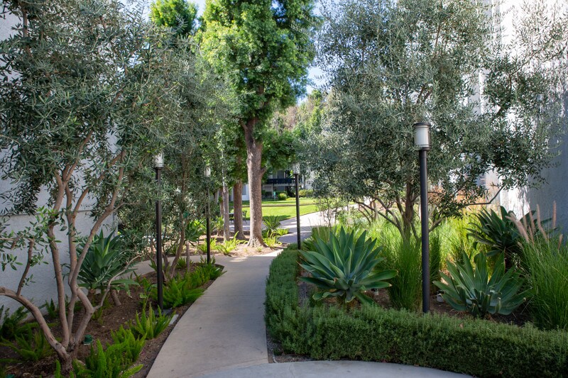 warner villa apartments in woodland hills ca westside rentals