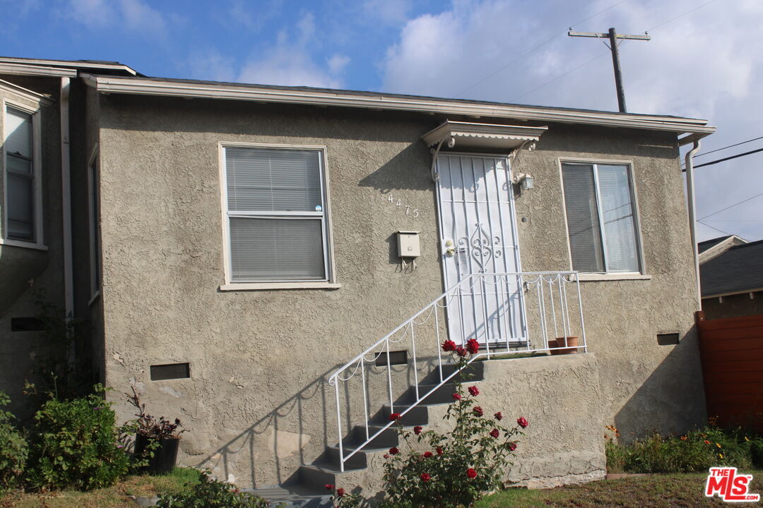 4475 W 60th St, View ParkWindsor Hills, CA 90043 Condo for Rent in