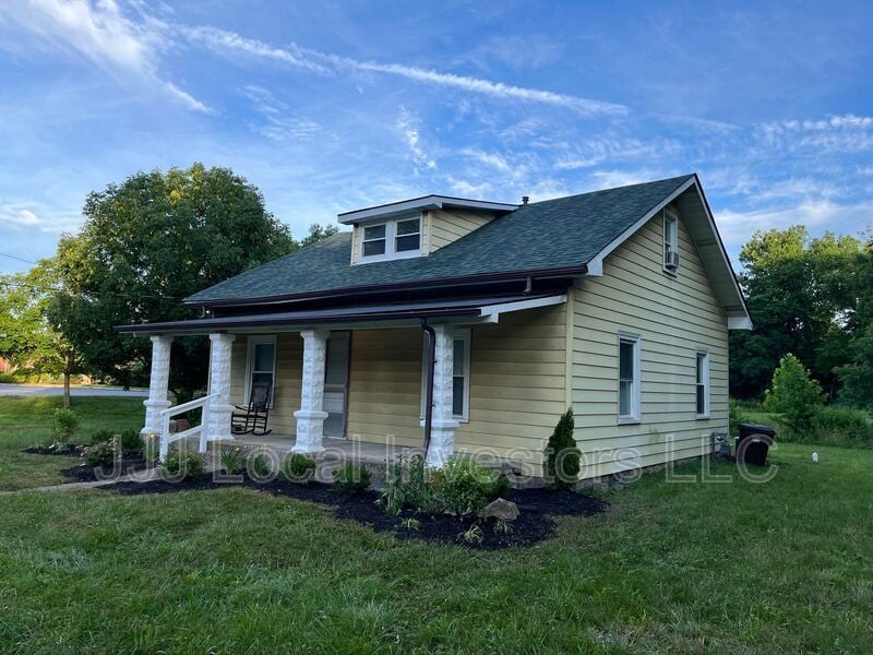 12205 Old Henry Rd, Louisville, KY 40223 House for Rent in Louisville