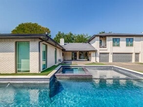 Building Photo - 10788 Bushire Dr
