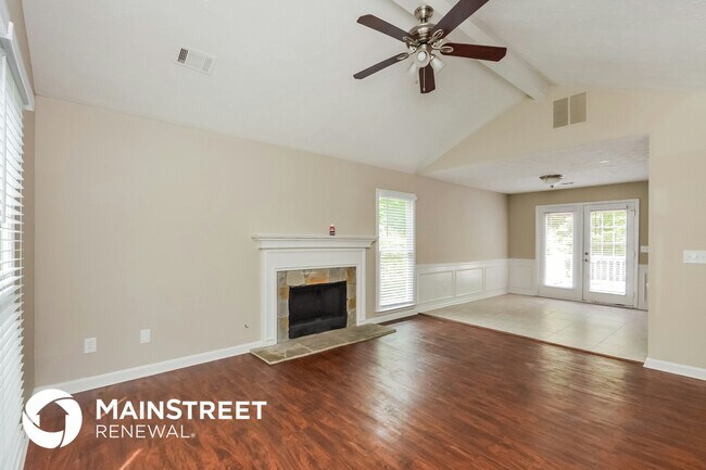 Foto del edificio - 1062 Plantation Blvd SE