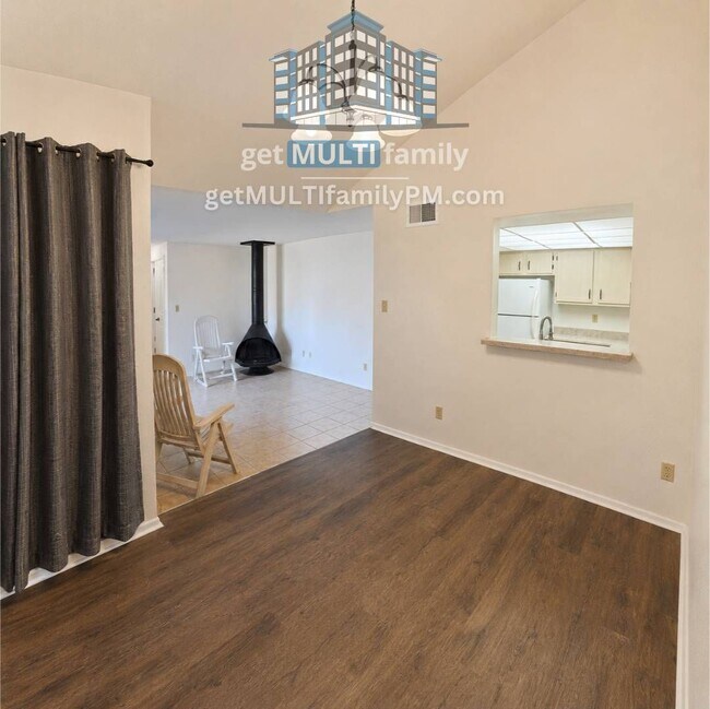 Foto del edificio - 903 S Casitas Dr