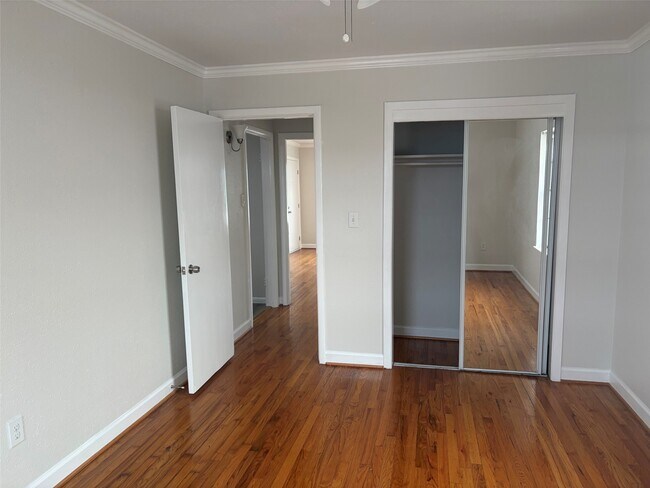 Foto del edificio - 2422 Richton St