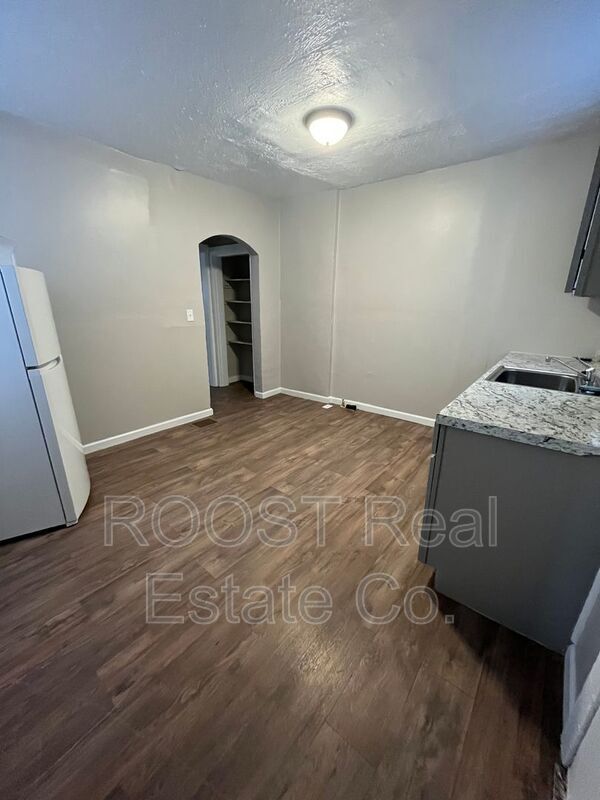 Foto del edificio - 916 E 17th Ave