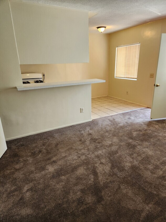 Foto principal - 4638 St Elmo Dr