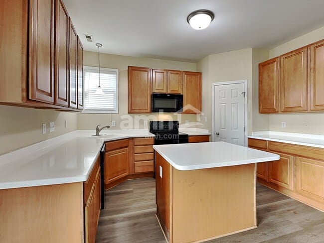 Building Photo - 3906 Magnolia Pond Rd