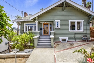 Building Photo - 1404 Maltman Ave