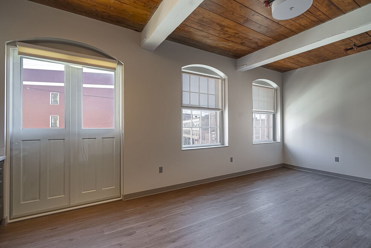 Foto principal - 1-Bedroom/1-Bathroom Apartment - Brattlebo...