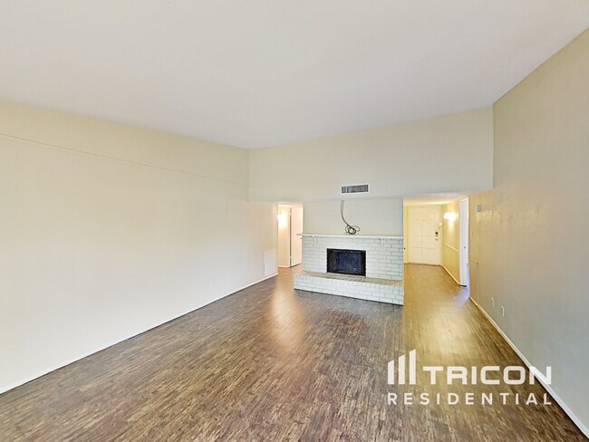 Foto del edificio - 5529 Kerry Ln