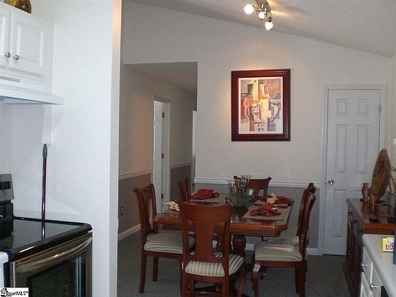 Foto del edificio - 907 Pelham Square Way