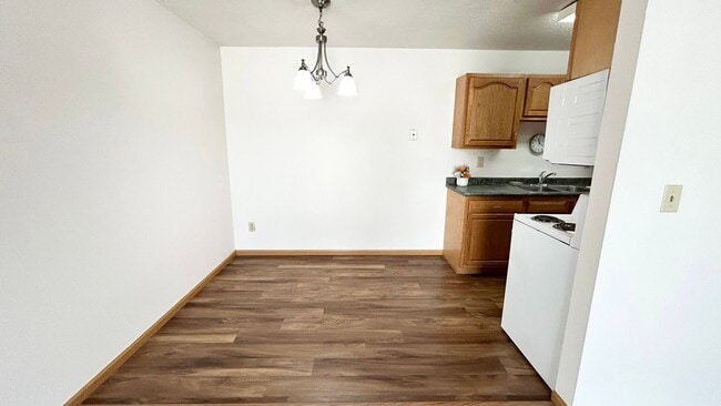 Interior Photo - Dakota View Estates