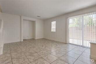Building Photo - 5532 Cactus Thorn Ave