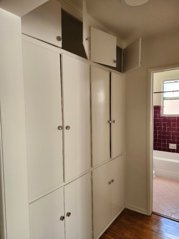 Foto del edificio - 1347 N Alta Vista Blvd