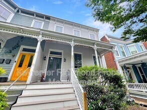 Building Photo - 2019 Floyd Ave