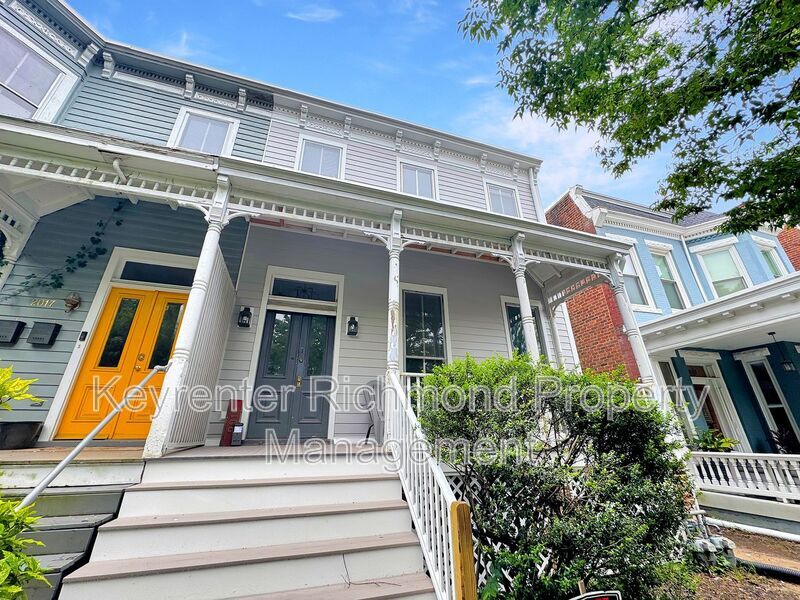 Photo - 2019 Floyd Avenue