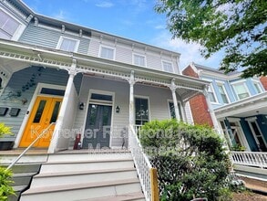 Building Photo - 2019 Floyd Ave