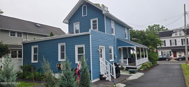 Foto del edificio - 1719 Beverly Ave