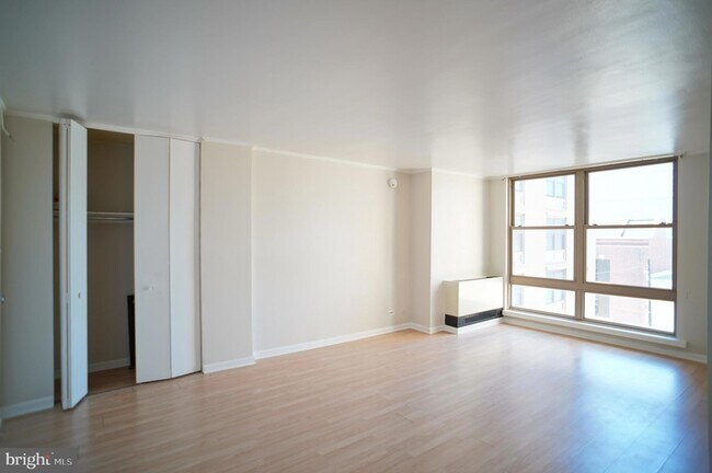 Foto del edificio - 1260 21st St NW