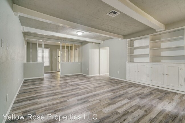 Building Photo - 3 br, 2 bath House - 11701 Jeffery Road