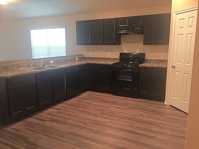 Photo - 9312 NW 72nd St House