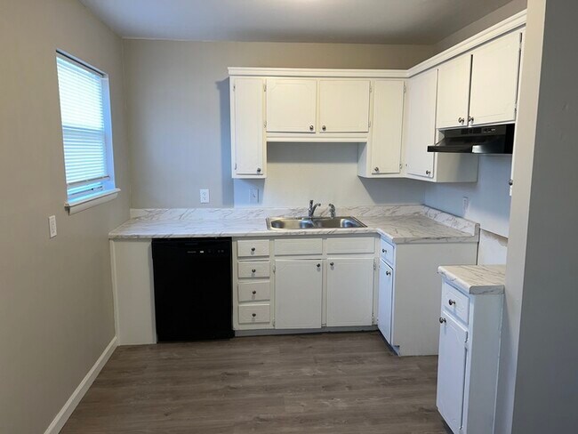 Foto del edificio - 205 South 189th East Ave Tulsa OK 74108