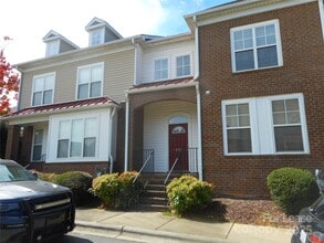 Building Photo - 8329 Scotney Bluff Avenue