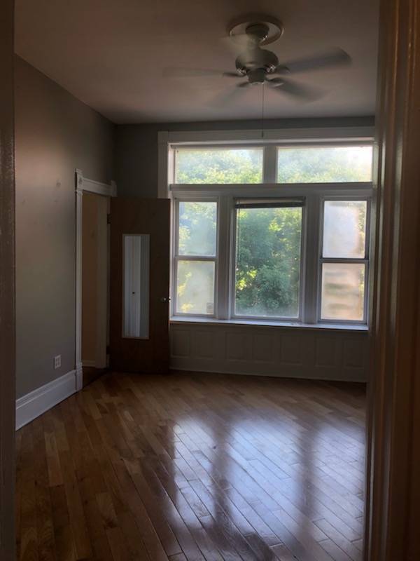 Foto del edificio - 1222 N Noble St