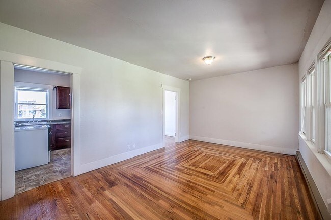 Foto del edificio - 315 13th Ave S