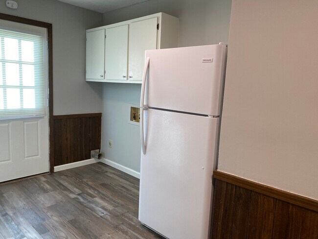Building Photo - 40 Rossfield Cv