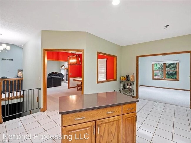 Building Photo - 5934 Snowshoe Cir NW
